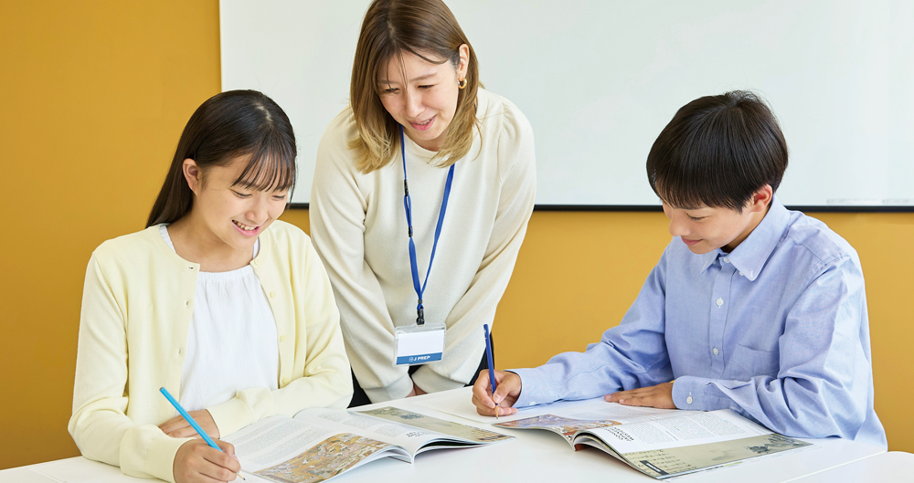 発音と文法から使える英語の土台を築く